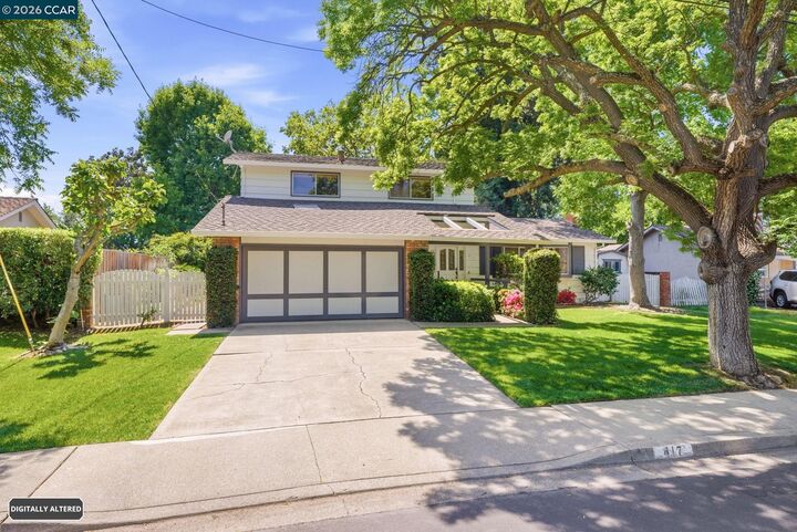 Property Photo:  417 Persimmon Rd  CA 94598 