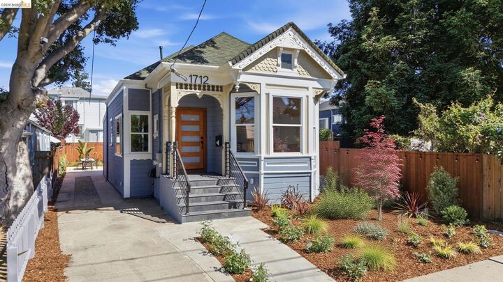 Property Photo:  1712 Schiller St  CA 94501 