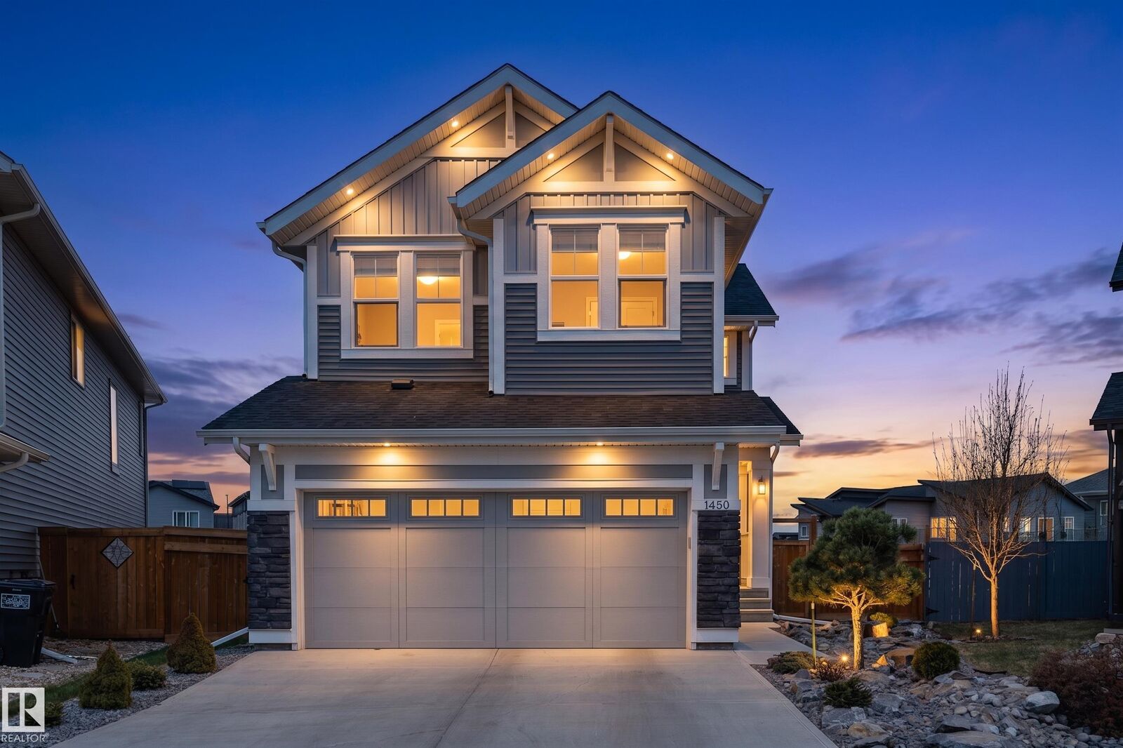 Property Photo:  1450 Darby Green SW  AB T6W 4N5 