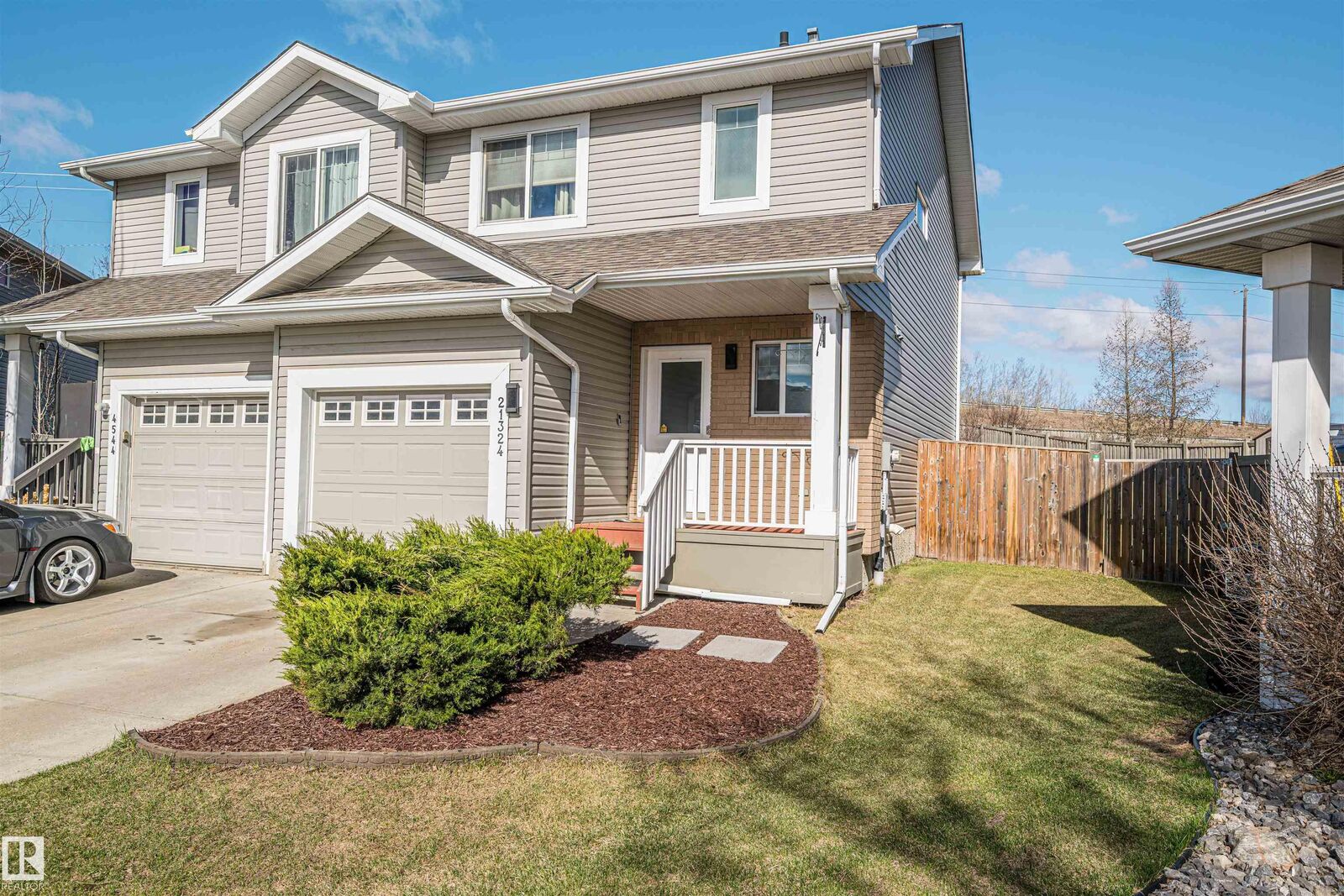 Property Photo:  21324 46 Avenue NW  AB T6M 0H1 