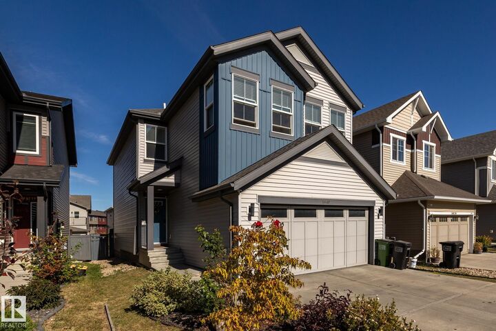 Property Photo:  1440 Darby Green SW  AB T6W 4N5 