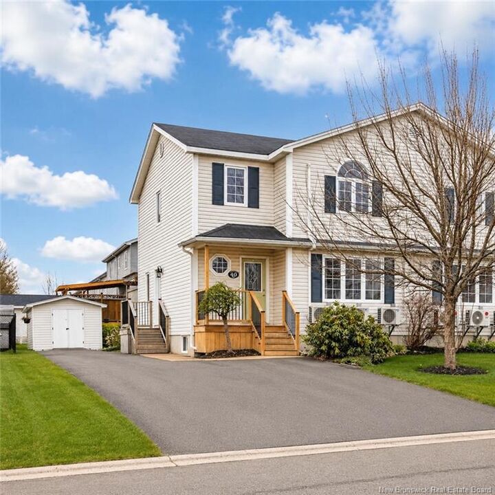 Property Photo: 40 Stoneham Drive NB E1G 4Z6