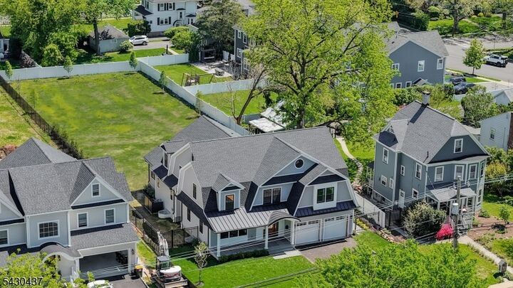 Property Photo:  714 E Broad St  NJ 07090 