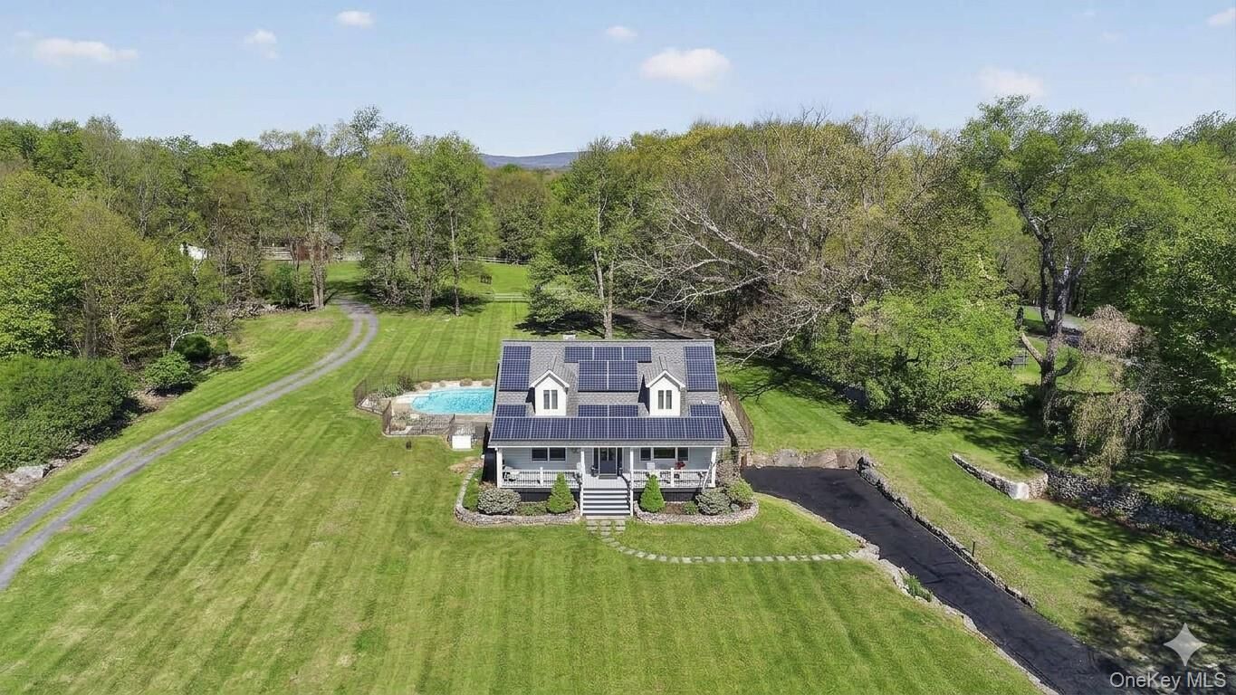 Property Photo:  114 Last Road  NY 10941 
