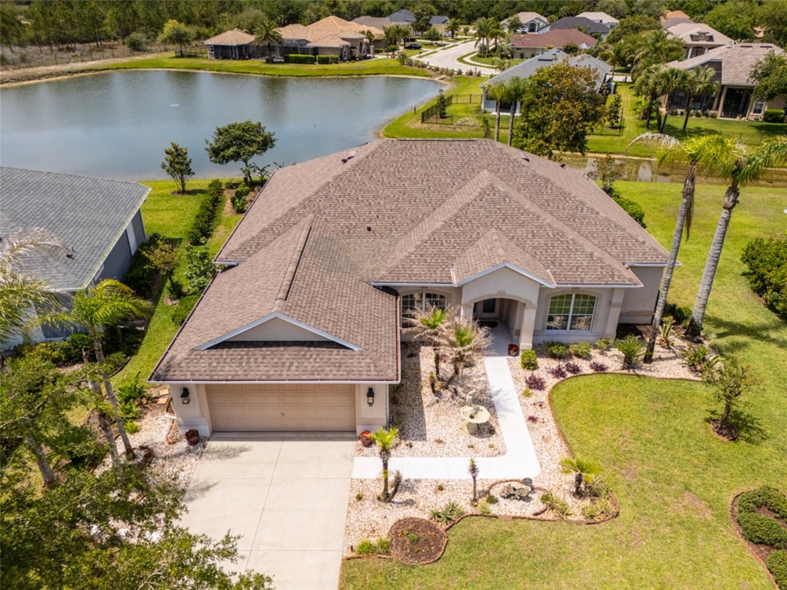 Property Photo:  6 S Lakewalk Drive 2  FL 32137 