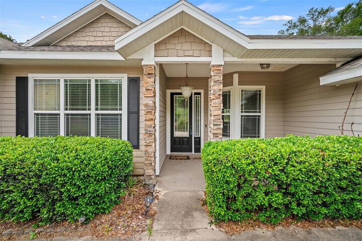 Property Photo:  8629 SW 80th Place  FL 32608 