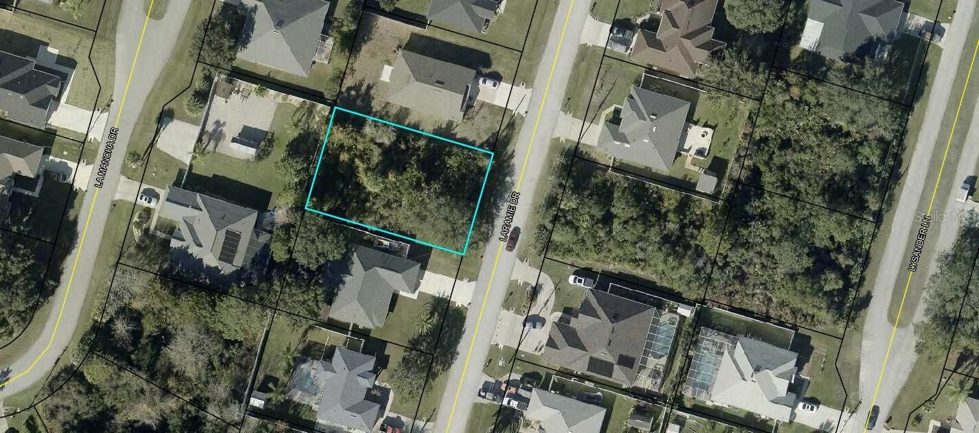 Property Photo:  9 Laramie Drive  FL 32137 