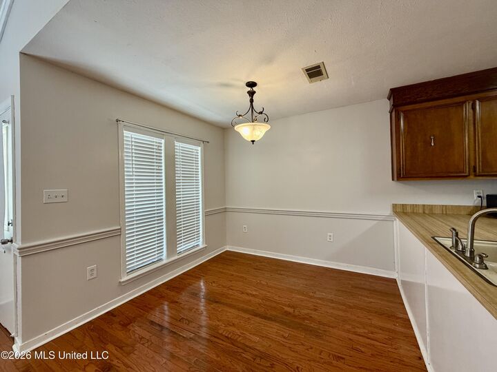 Property Photo:  114 Crestwood Cove  MS 39056 
