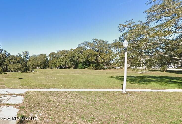 Property Photo:  1252-1270 Beach Boulevard  MS 39530 