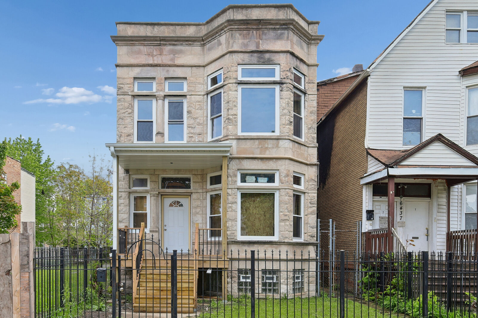 Property Photo:  6433 S Sangamon Street  IL 60621 