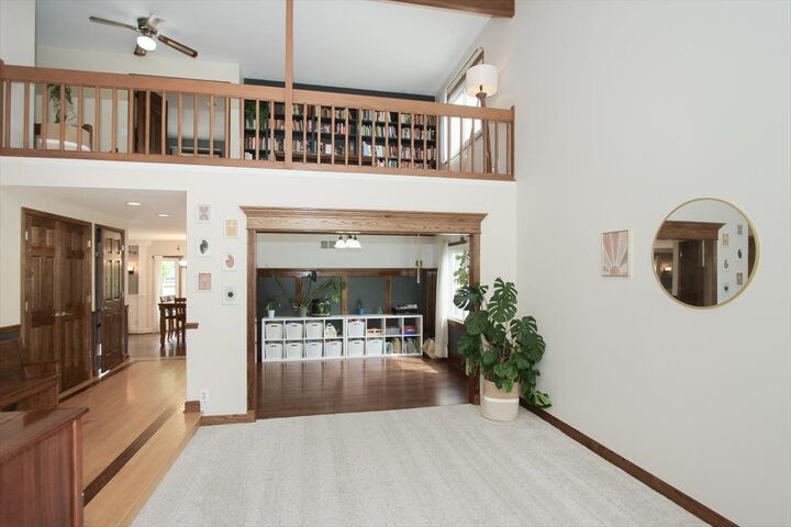 Property Photo: 845 Hanson Court IL 60510
