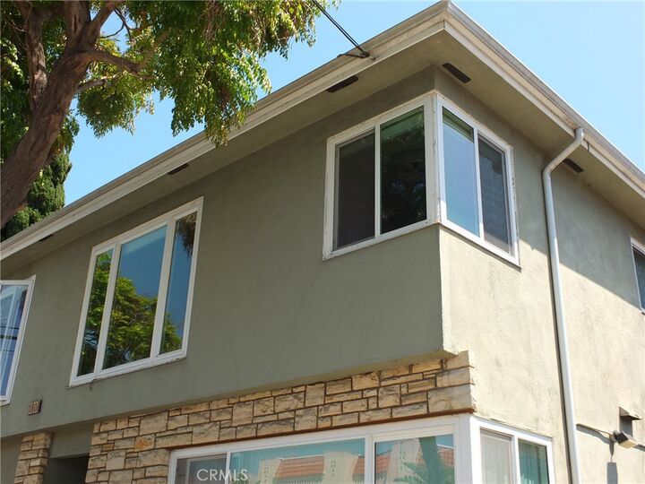 Property Photo:  1808 E Appleton 7  CA 90802 