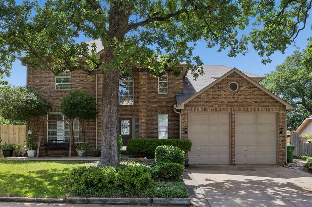 Property Photo:  7841 Ember Oaks Drive  TX 76182 