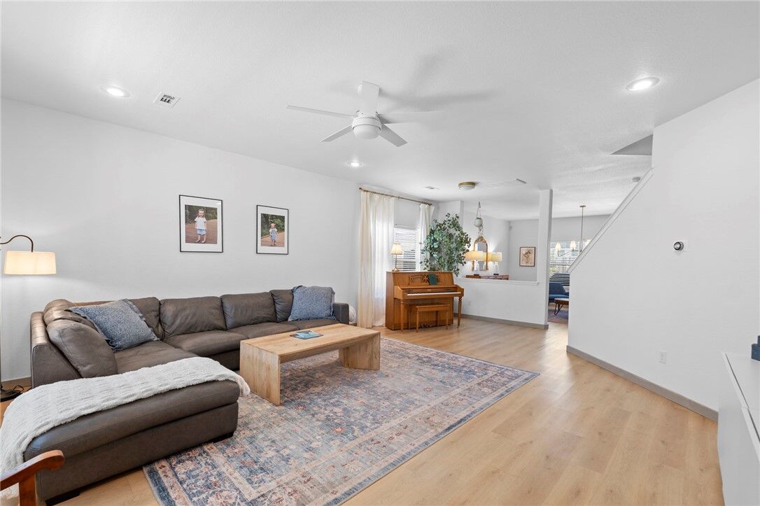 Property Photo:  2504 Hickory Wood Avenue  AR 72745 