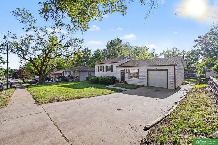Property Photo:  5002 N 54th Street  NE 68104 