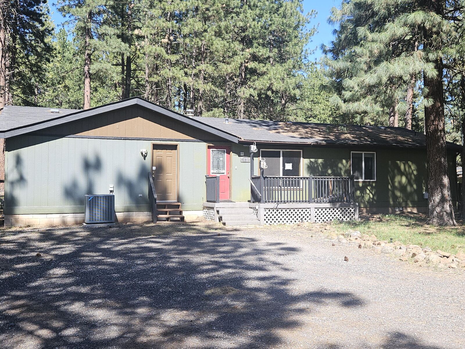 Property Photo:  18015 Freight Road Lane  OR 97601 
