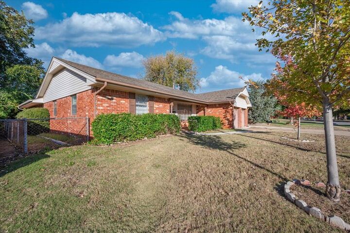Property Photo: 9509 N Georgia Avenue OK 73120