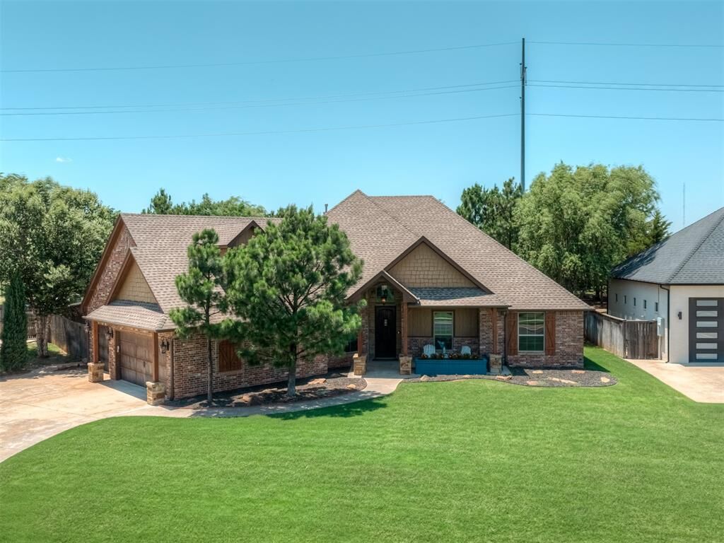 Property Photo: 9601 Cara Lane OK 73099