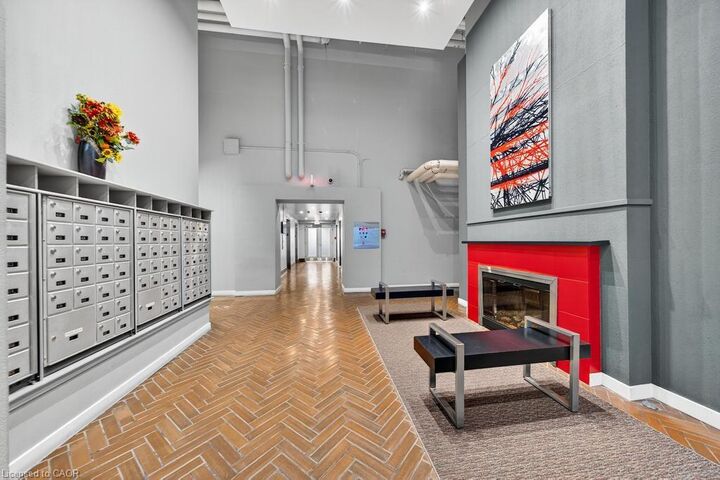 Property Photo:  66 Bay Street S 608  ON L8P 4Z6 