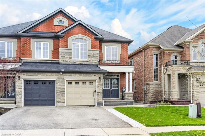 Property Photo:  80 Summerberry Way  ON L9B 0G1 