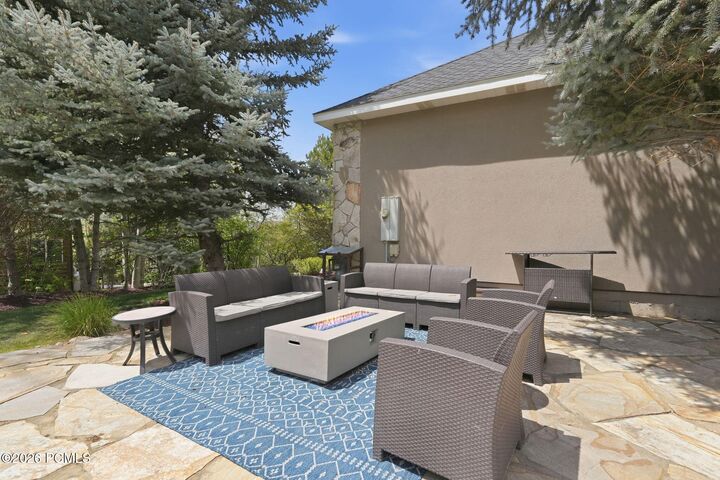 Property Photo:  2526 Broken Hill Drive  UT 84098 