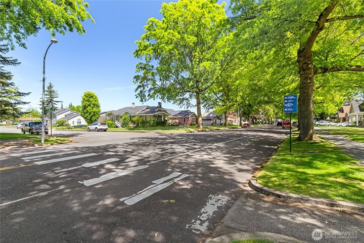 Property Photo:  1205  Front Street  WA 98264 
