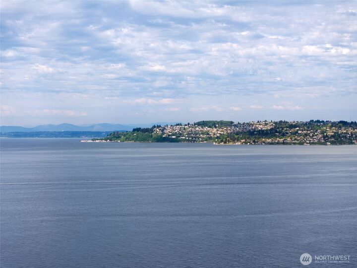 Property Photo:  4802 N Waterview Street  WA 98407 
