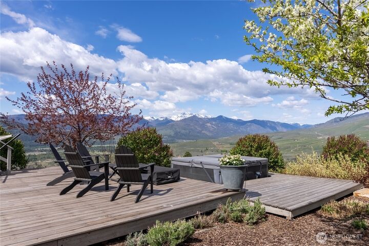 Property Photo: 8 Deer Trails Way WA 98862