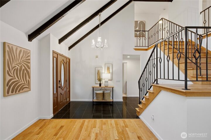 Property Photo:  14213 SE 45th Place  WA 98006 