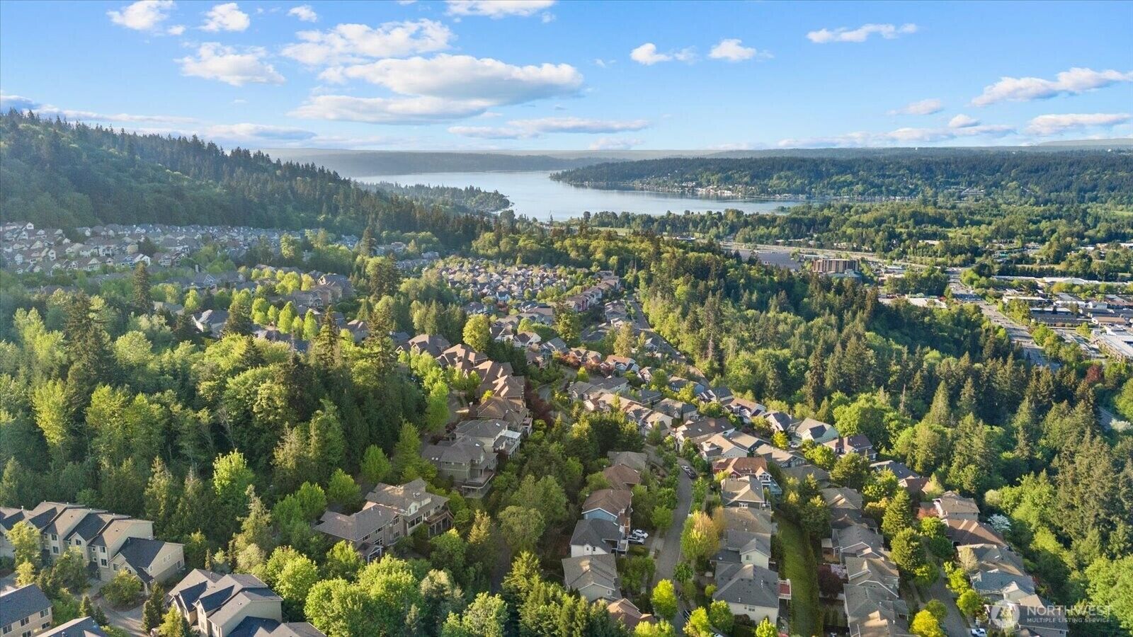 Property Photo:  423  Sky Country Way  NW  WA 98027 