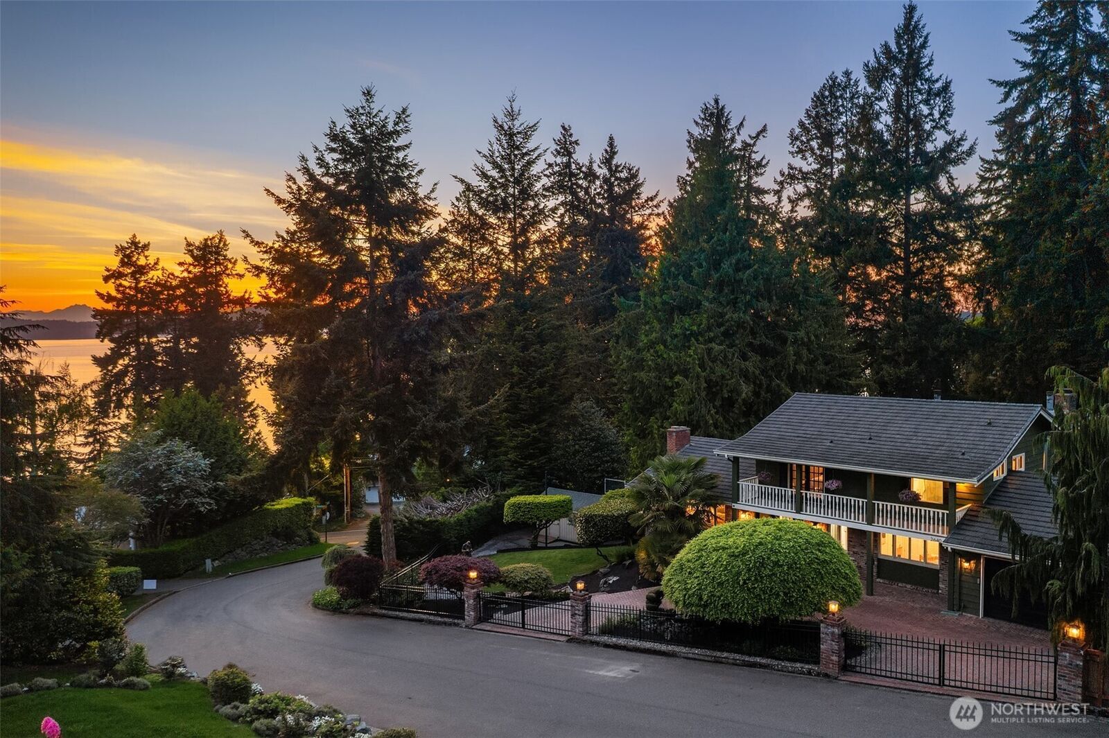 Property Photo:  2640 SW 163rd Street  WA 98166 