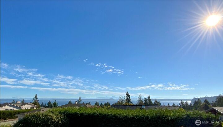 Property Photo: 30 Adventurer Lane WA 98365
