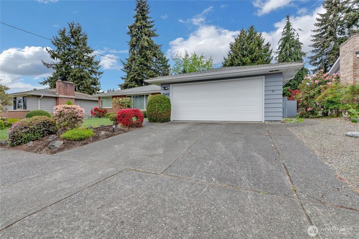 Property Photo:  5242 N 10th Street  WA 98406 