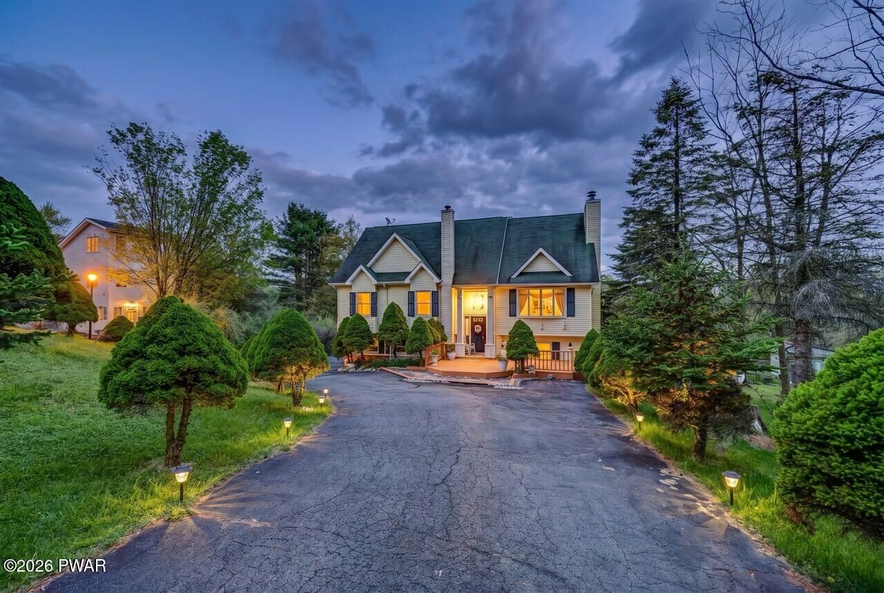 Property Photo:  107 Lookout Drive  PA 18428 