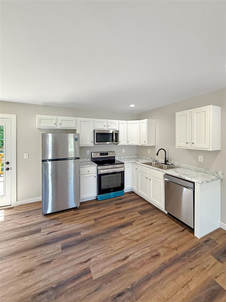 Property Photo:  102 Deacon Lane Units A-D  KY 42276 
