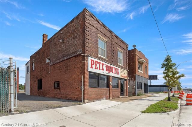 Property Photo:  6632 W Fort Street  MI 48209 