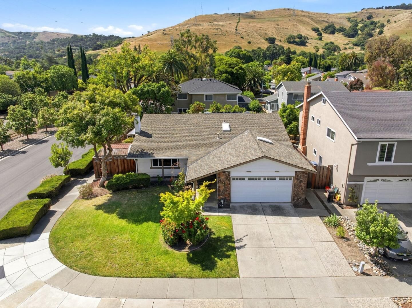 Property Photo: 6489 San Anselmo Way CA 95119