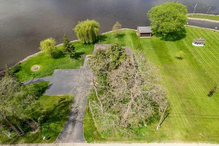 Property Photo:  3004 Riverside Drive  WI 53511 