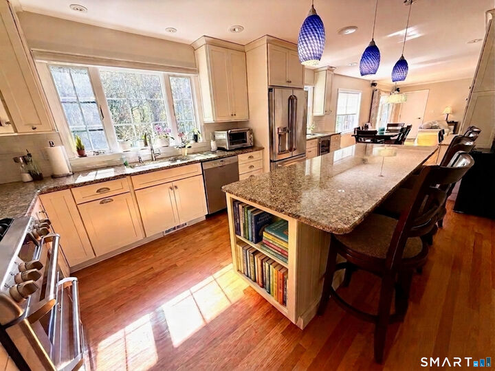 Property Photo:  111 Acorn Road  CT 06443 