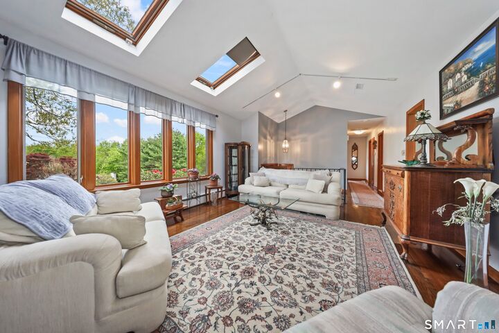 Property Photo:  123 Evelyn Drive  CT 06770 