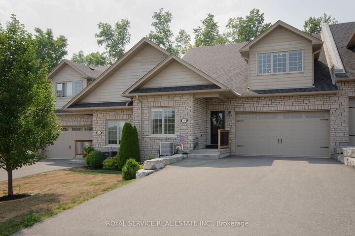 Property Photo: 79 Orchard Way ON K0K 3K0