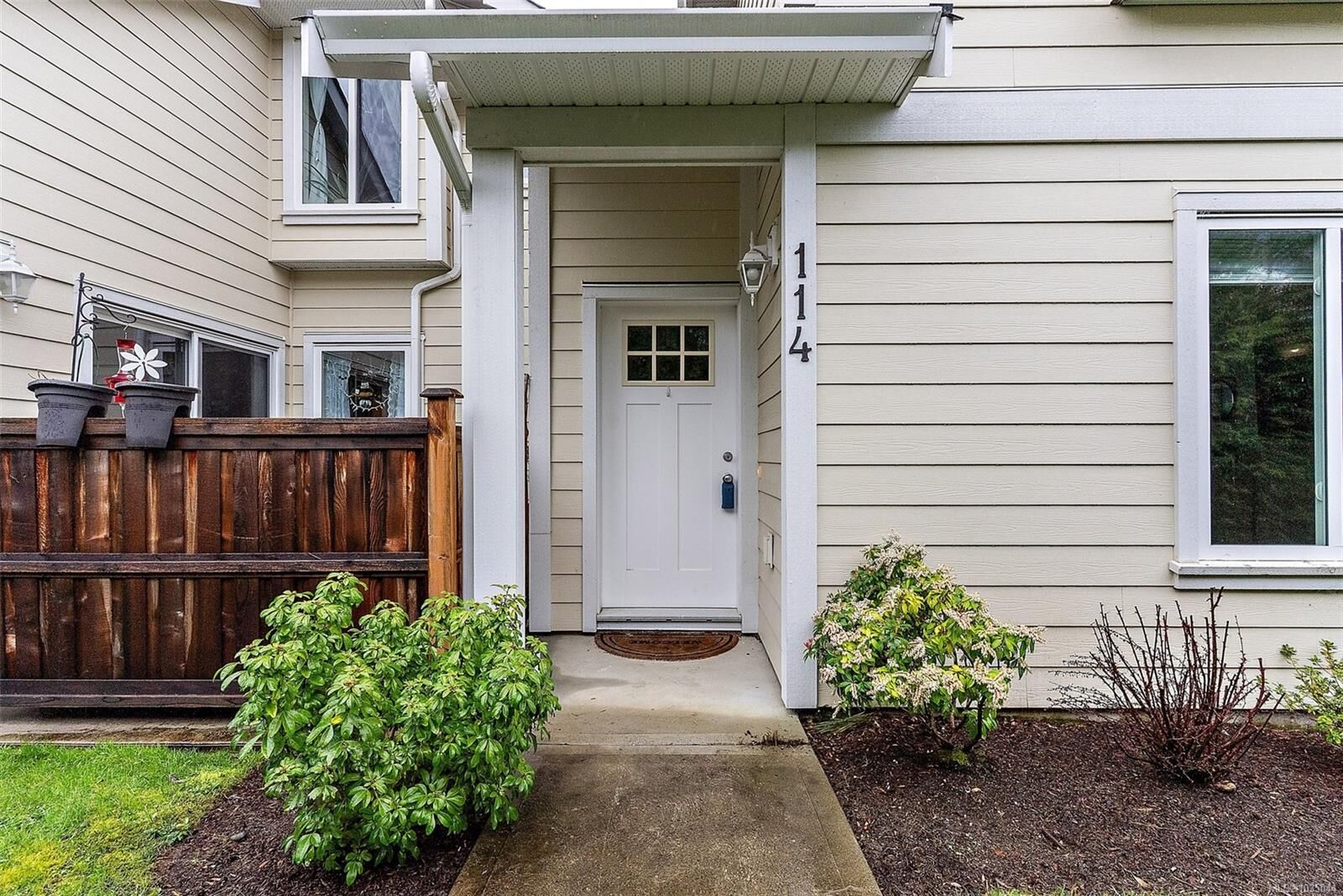 Property Photo:  2038 Gatewood Rd #114  BC V9Z 1L7 