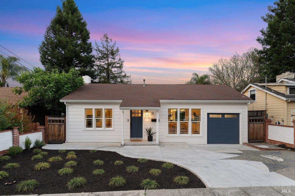 Property Photo:  35 Hillview Avenue  CA 94901 