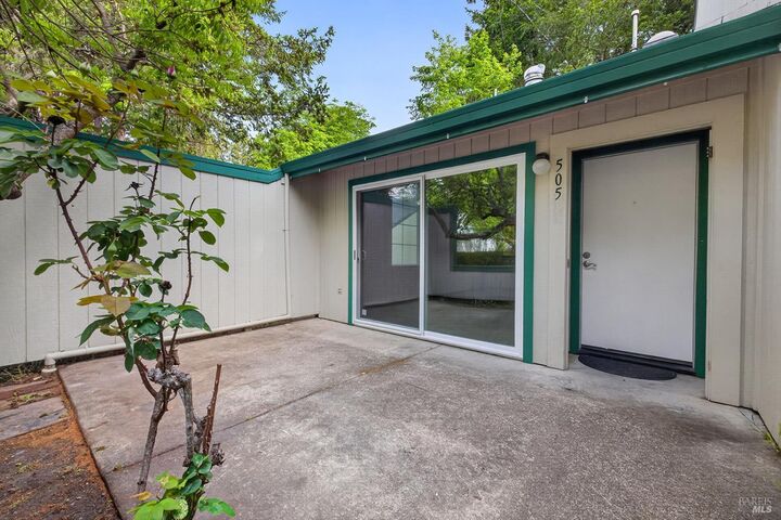 Property Photo: 505 Norlee Street CA 95472