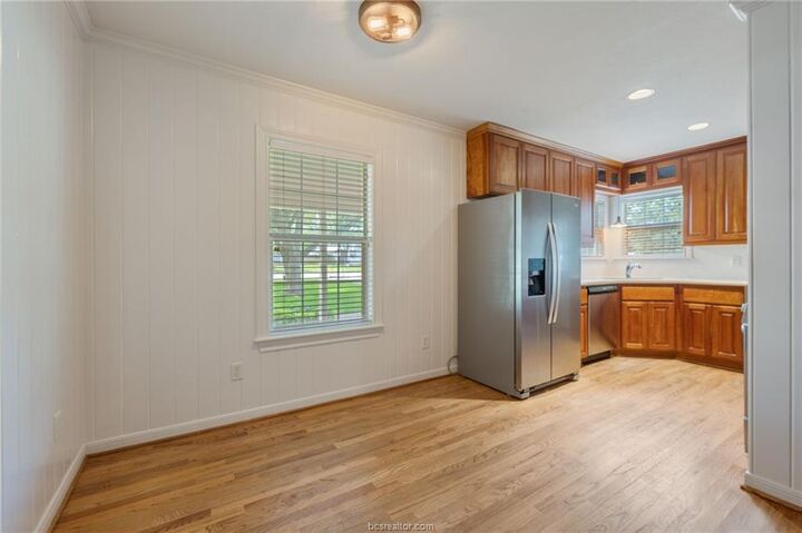 Property Photo:  715 Inwood Drive  TX 77802 