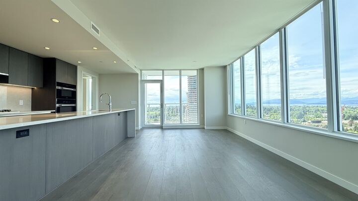 Property Photo:  485 W 42nd Avenue 2602  BC V5Y 0R6 