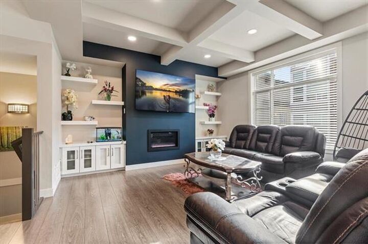Property Photo:  45582 Meadowbrook Drive  BC V2P 0G6 