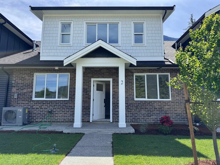 Property Photo:  558 Park Street 2  BC V0X 1L0 