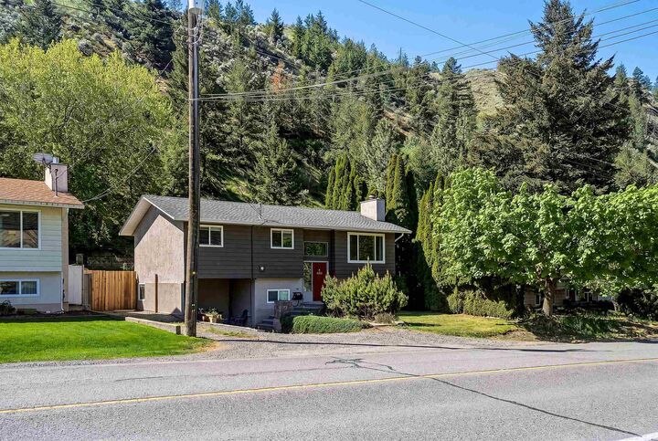Property Photo:  6105 Dallas Drive  BC V2C 5Z9 
