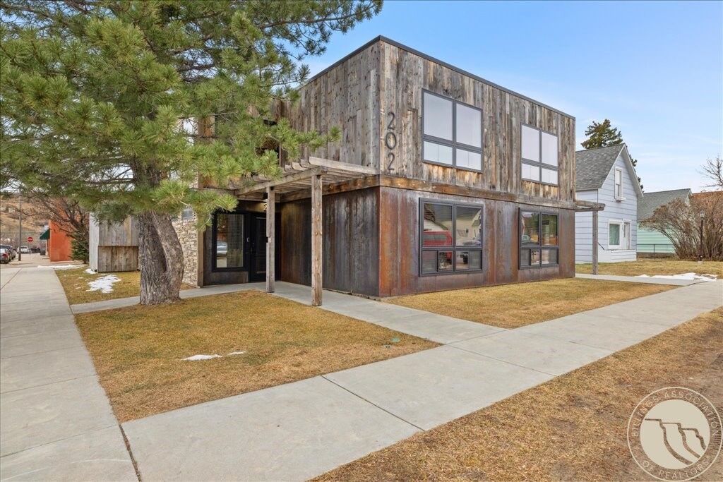 Property Photo:  202 Hauser Avenue S 2  MT 59068 